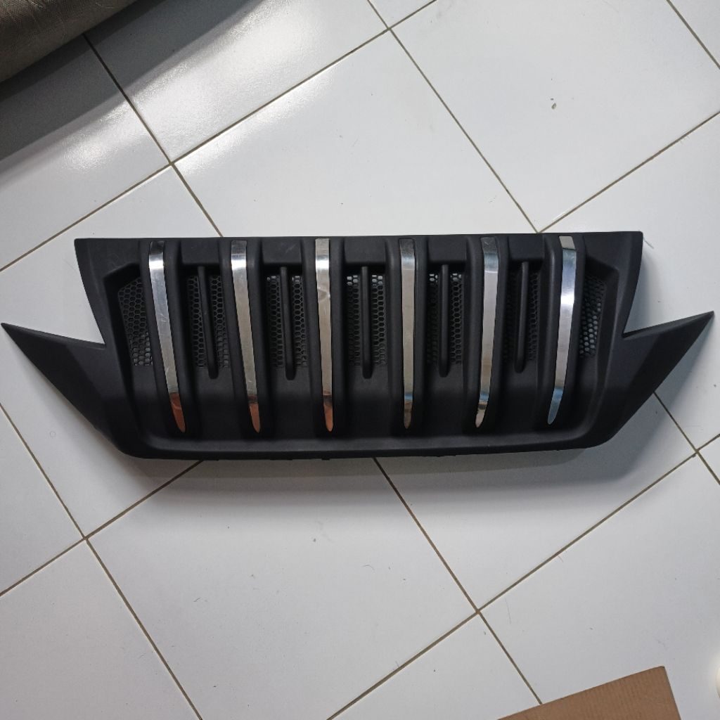 grill all new rush terios tg. 2018-2022