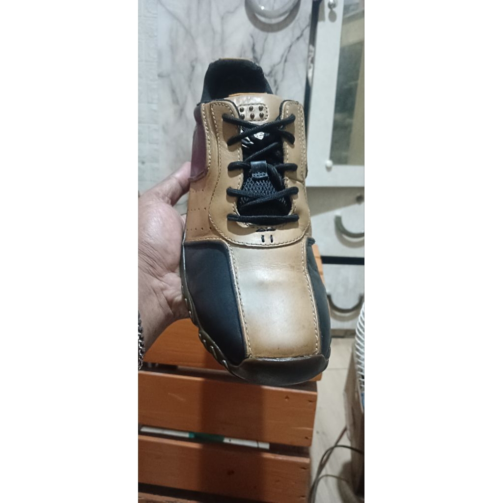 SEPATU BEKAS TIMBERLAND