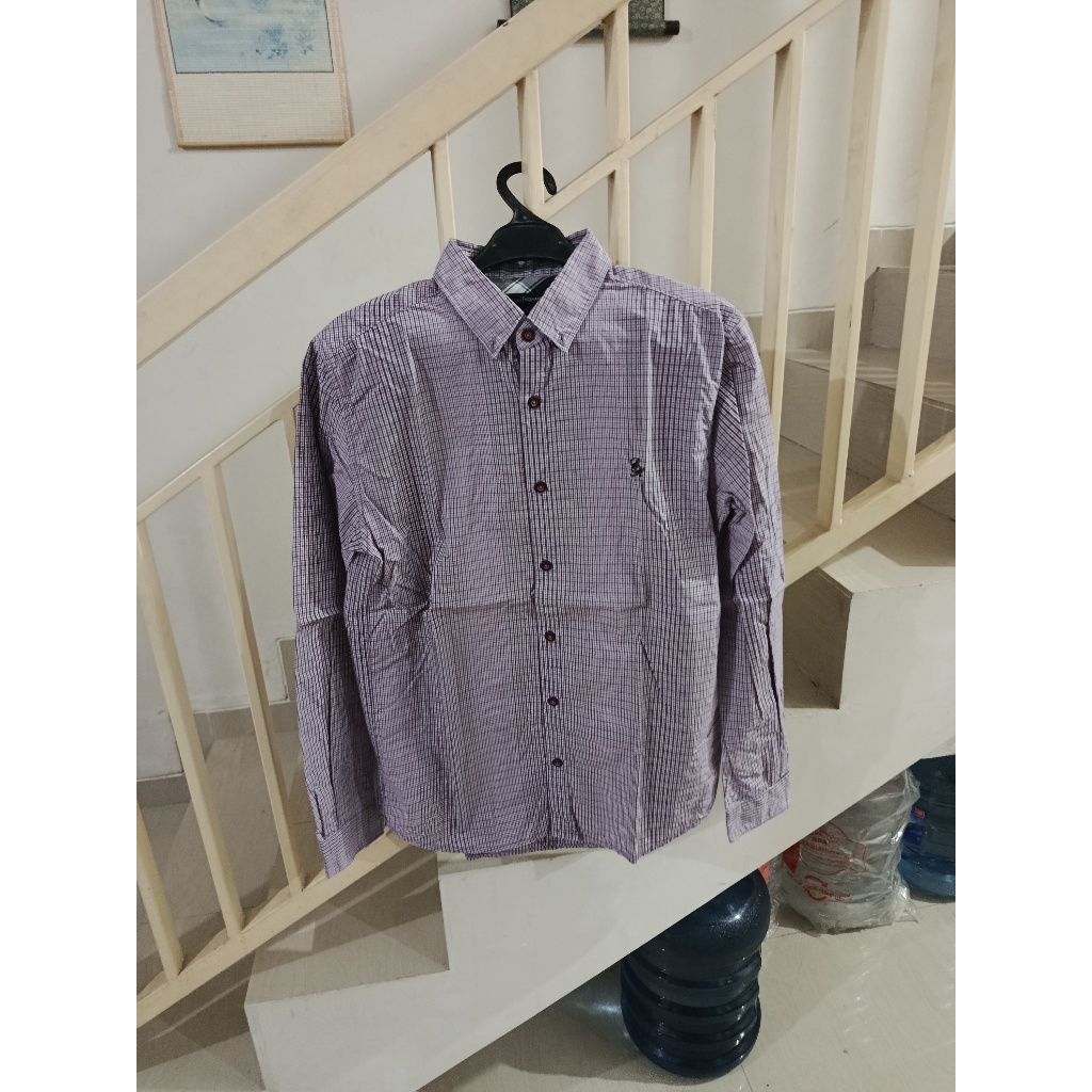 Kemeja Elle Second Original Slim Fit M