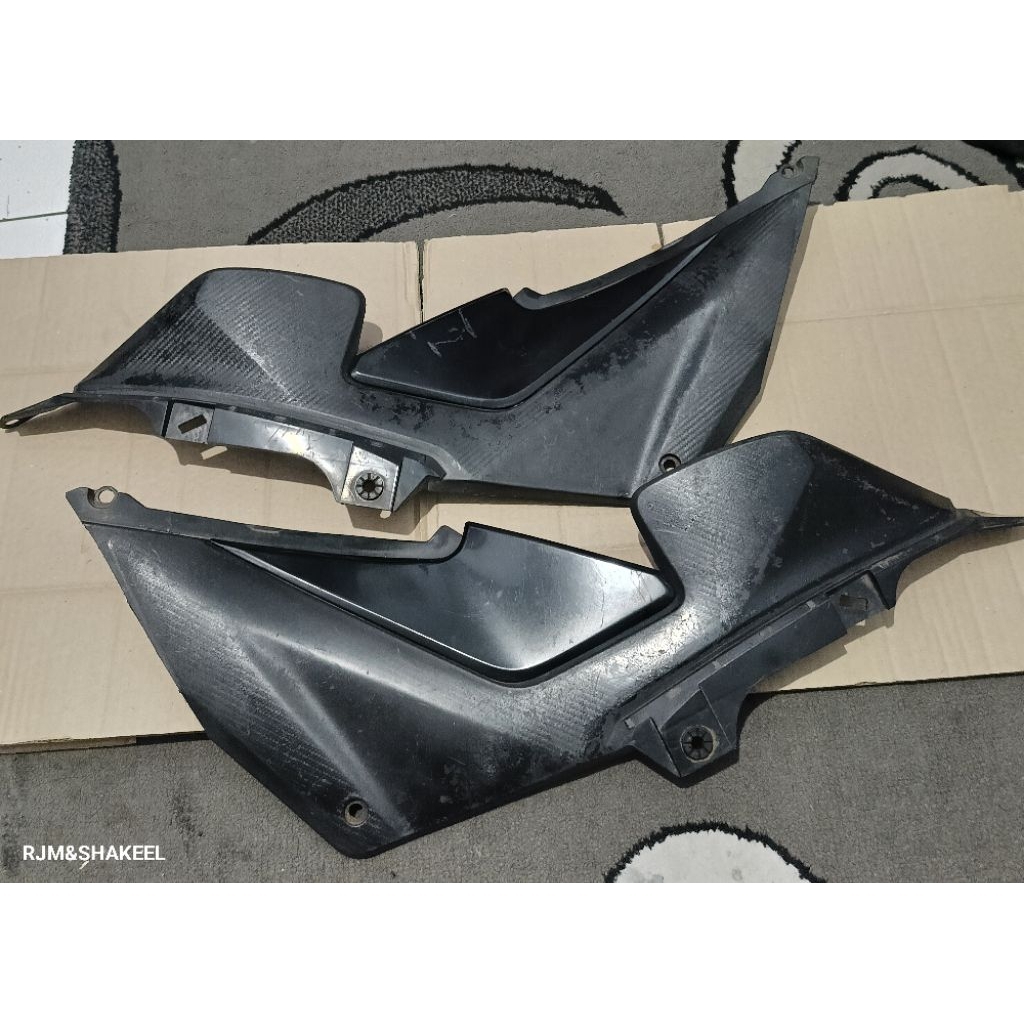 Cowl Sambungan body cover tutup samping CBR 150 R K45A lama  original CBR 150R K45A Lokal