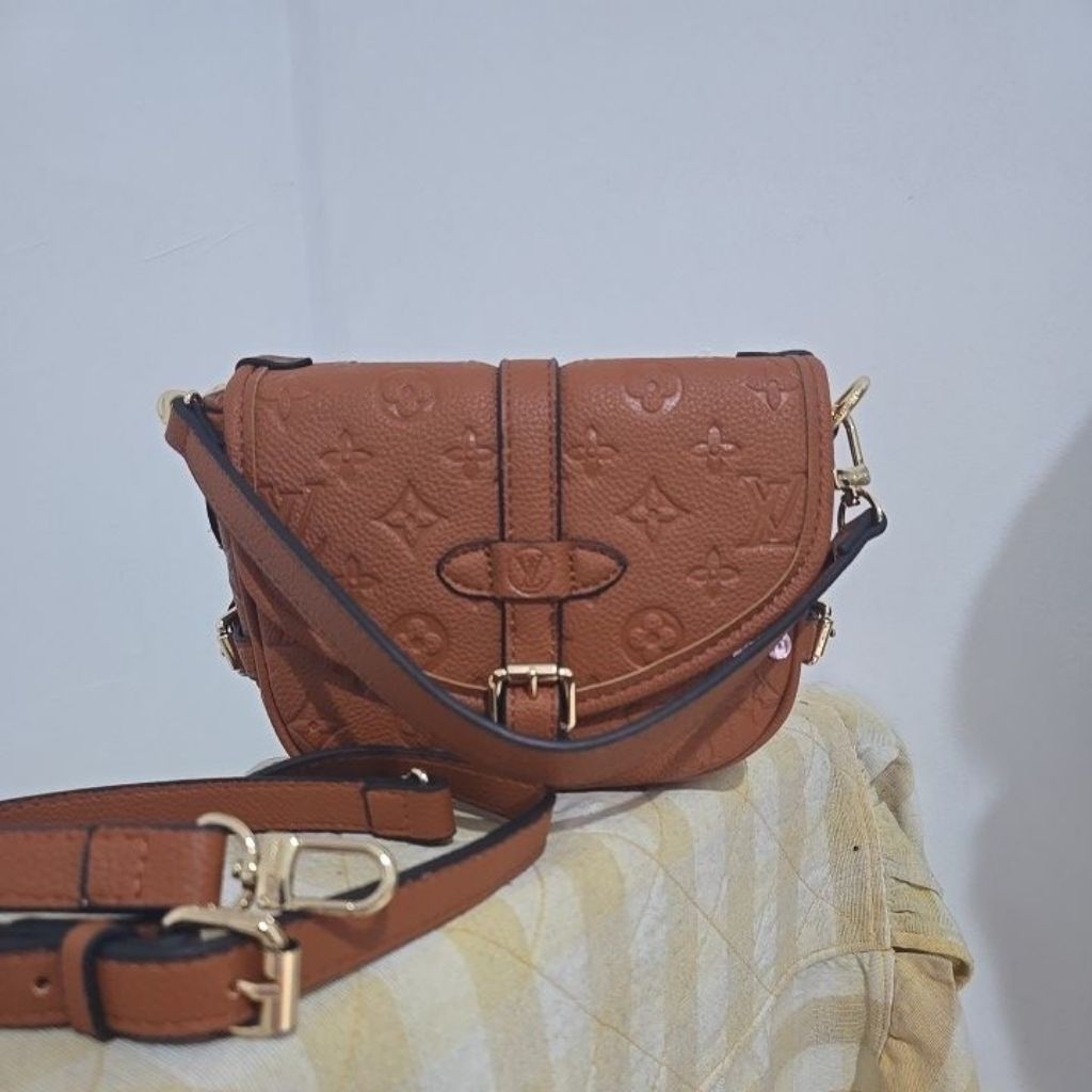Tas.aku-pl sling shoulder bag LV saumur BB- coklat