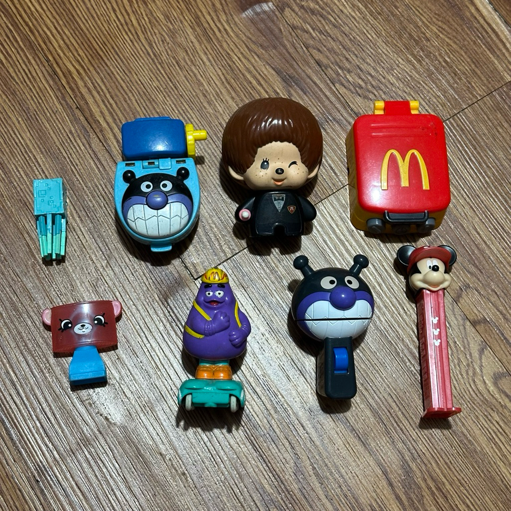 Mainan Mcd Happy Meal Monchichi Pez Minecraft Anpaman Original