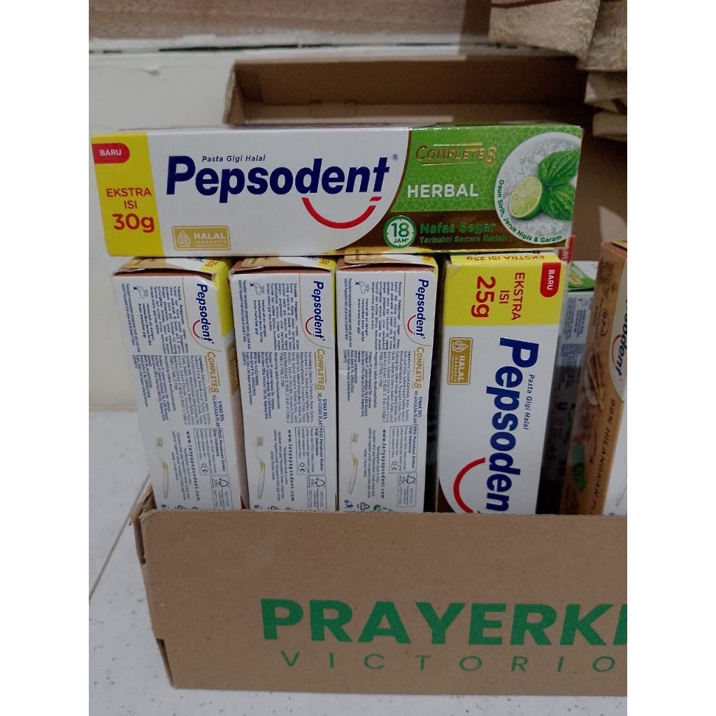 Pepsodent Complete 8