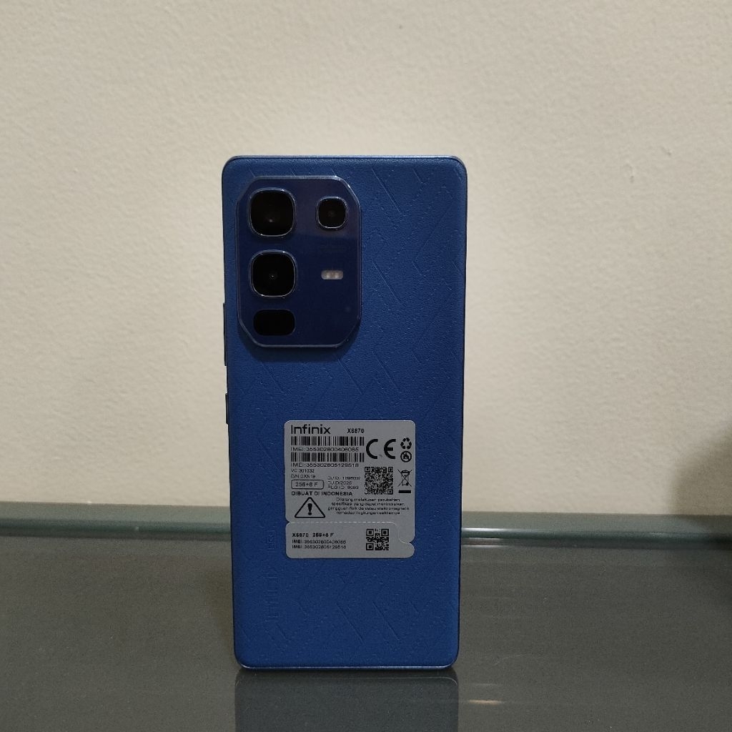Handphone Infinix Note 50S 5G+ Ram 8 256 GB (Batangan, Tanpa Charger)