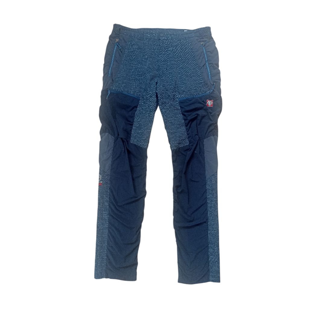 Blackyak Celana Outdoor Cargo  Pria size 33-34  Softcell