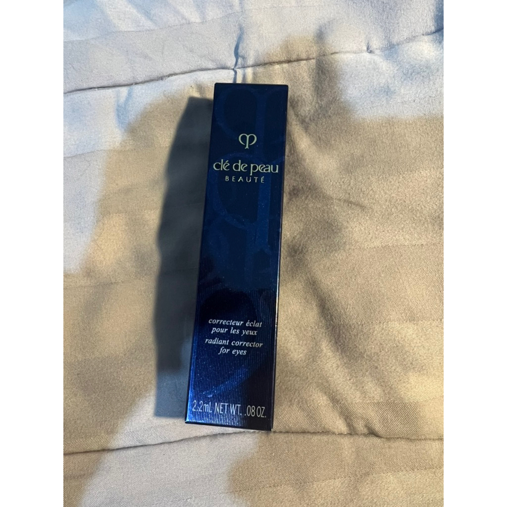CLE DE PEAU CORRECTOR