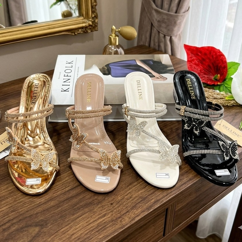 OVHEL STORE SANDAL WANITA HAK 3 CM VARIASI KUPU KUPU HAK KACA SANDAL PERGI HAK KACA