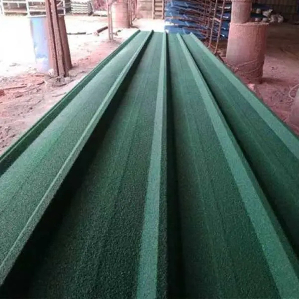 Atap Galvalum Spandek Pasir Merah 025 Hijau Lumut
