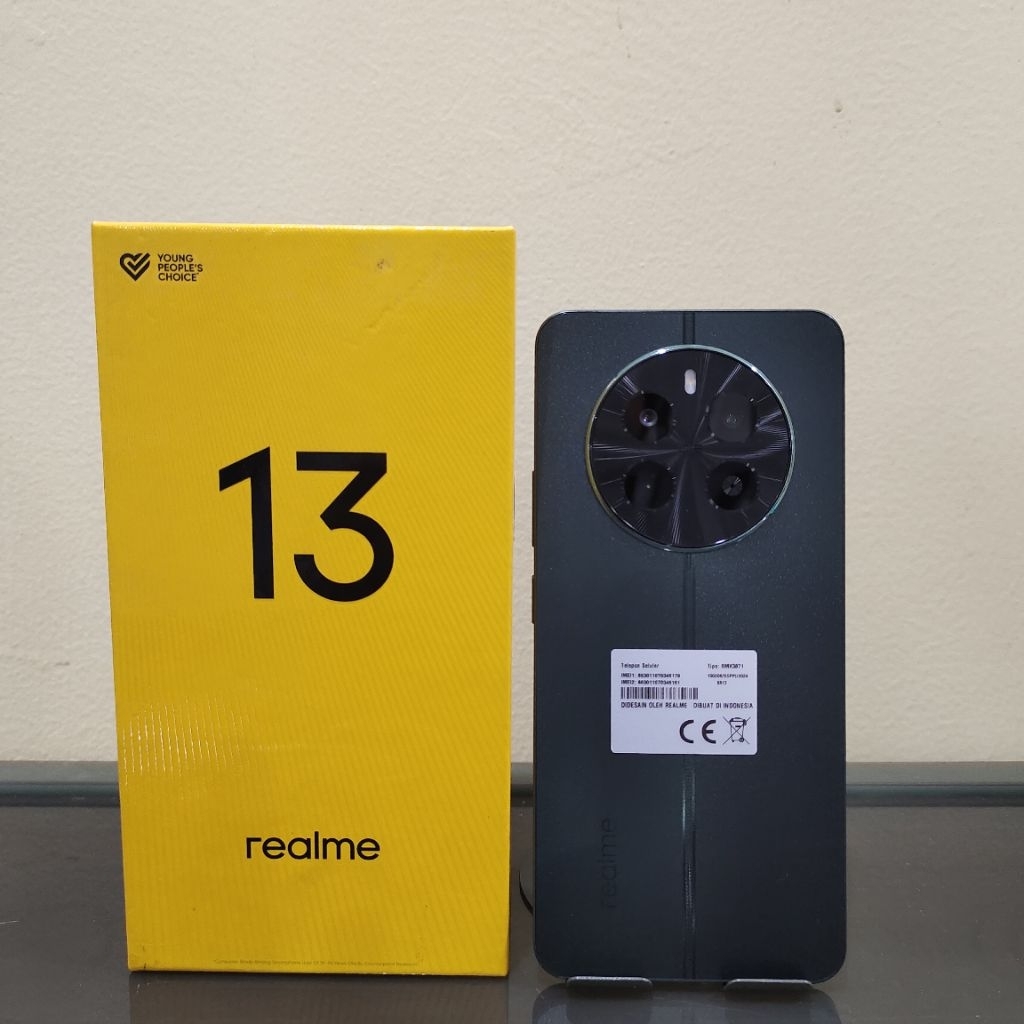 Handphone Realme 13 Ram 8 256 GB