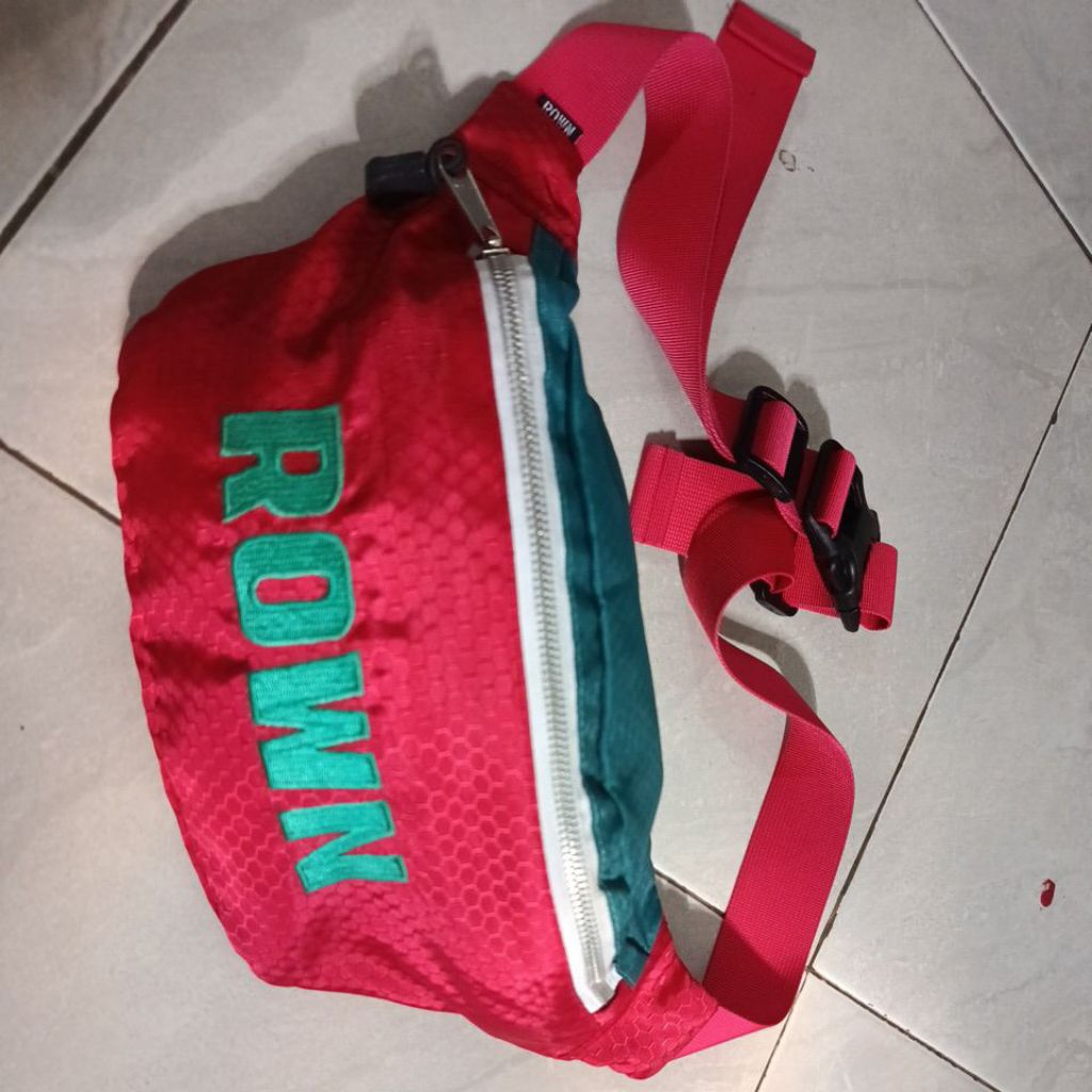tas slempang wb rown