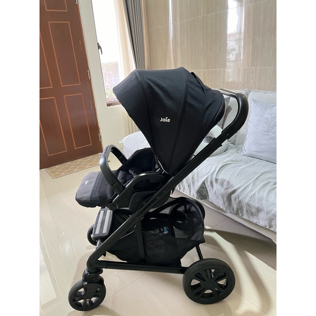 Preloved Stroller Joie Chrome