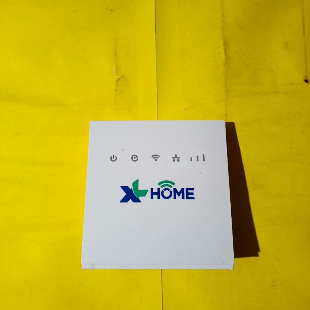XL HOME MV00P ROUTER
