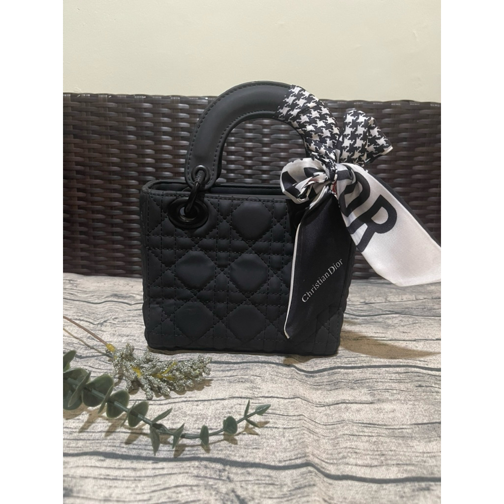 Mini Lady Dior Black Ultramatte Preloved