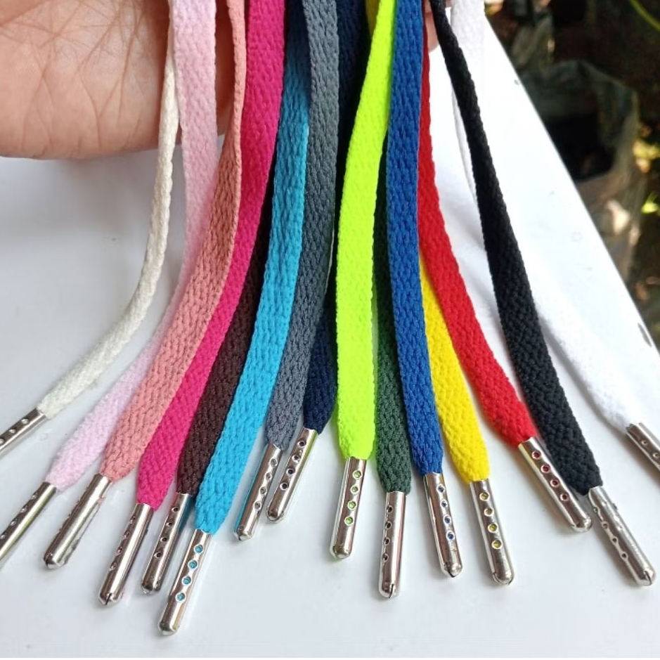Tali Sepatu Pipih ujung besi premium banyak warna