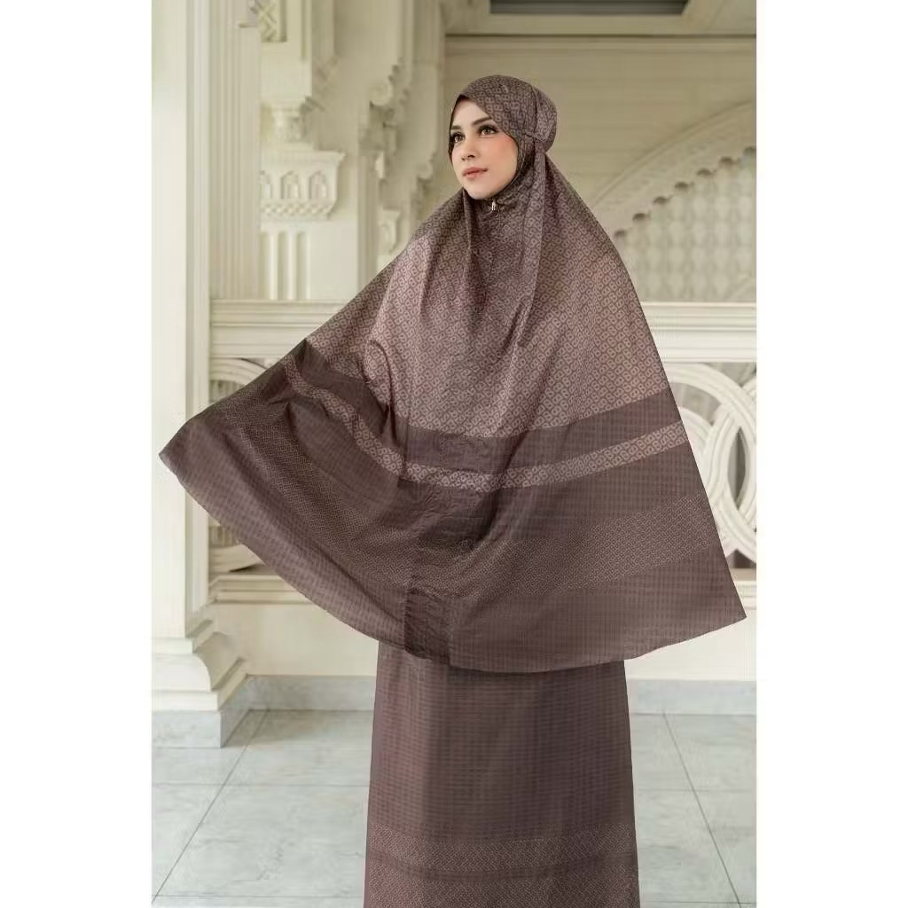 NEW Tapis Abstre Capsule Prayer Robe Buttonscarves