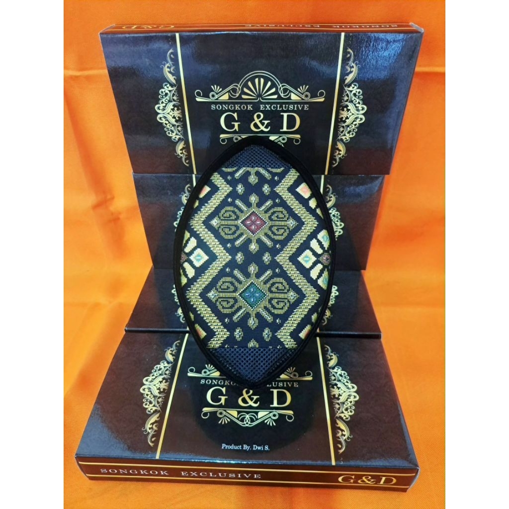 songkok peci ac paduan bludru dan kain songket