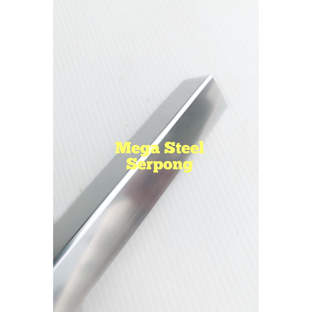 List Lis Siku Alumunium Silver Chrome Uk 2 x 2 cm Panjang 150 cm