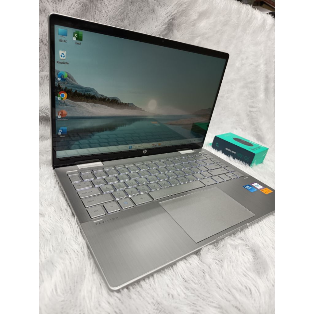 LAPTOP HP PAVILION X360 CORE I3 3100U RAM 8 SSD 512 SANGAT MULUS