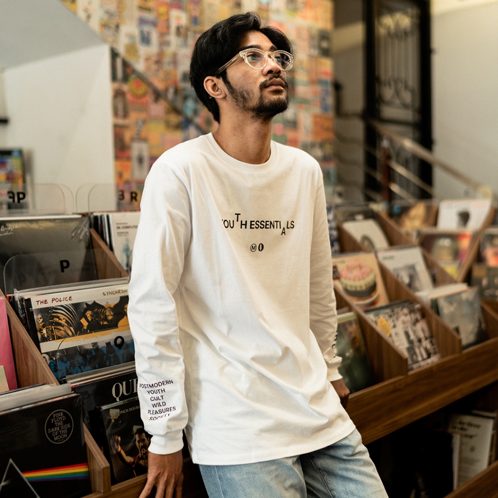 MORWICK - Tshirt Kaos Long Sleeve Lengan Panjang Pria - Society - Putih - Cotton Combed 24s Adem Nya
