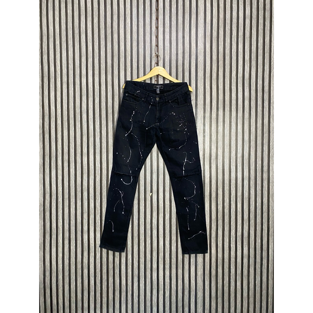 Celana Panjang Jeans Pria FOREVER21 PAINTING RIPPED (LIMITED EDITION)