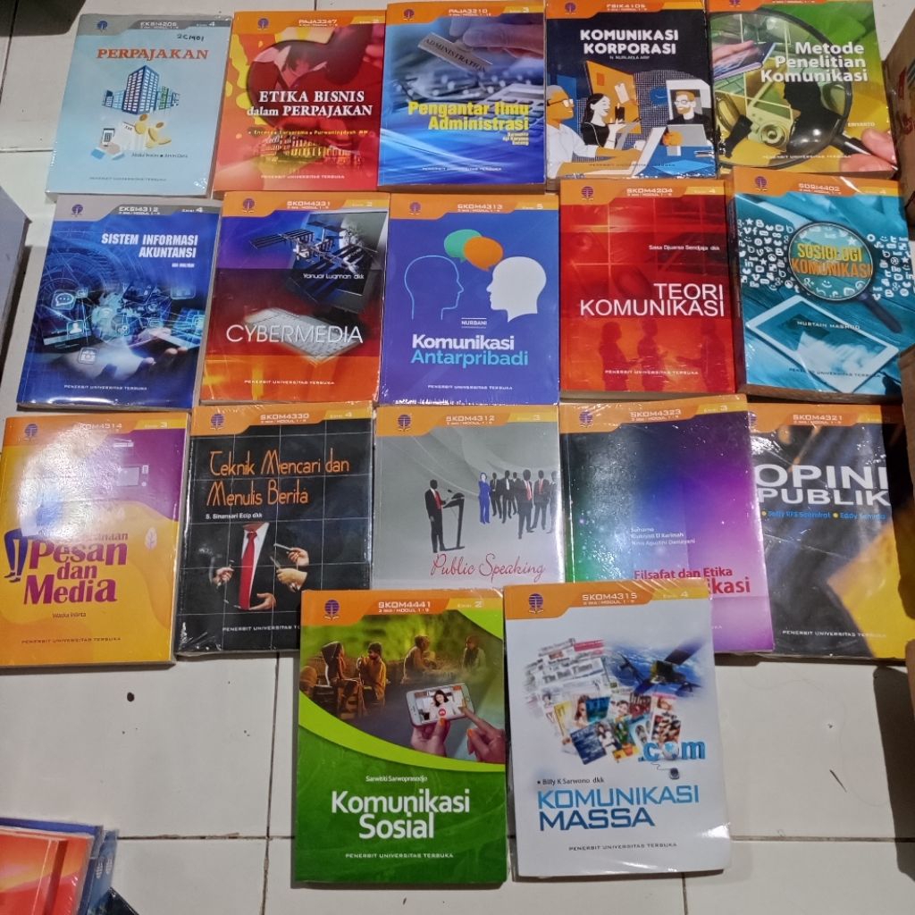 UT Universitas Terbuka Teknik Hubungan Masyarakat, Logika, Bahasa inggris, Perencanaan pesan dan Med