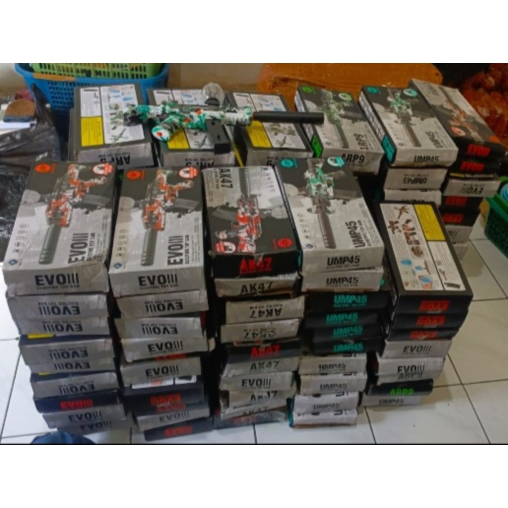 Mainan Elektrik Tembakan Air Tec9, ARP9, EVO!!!, AK47,M416, MP5,UMP45,MCX dengan Bubble Gun Gell