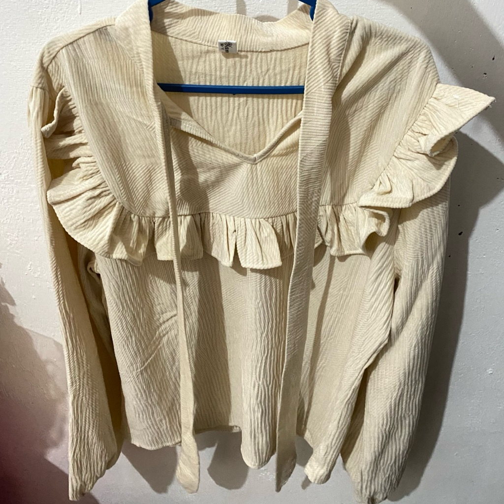 [PRELOVED] ruffle blouse