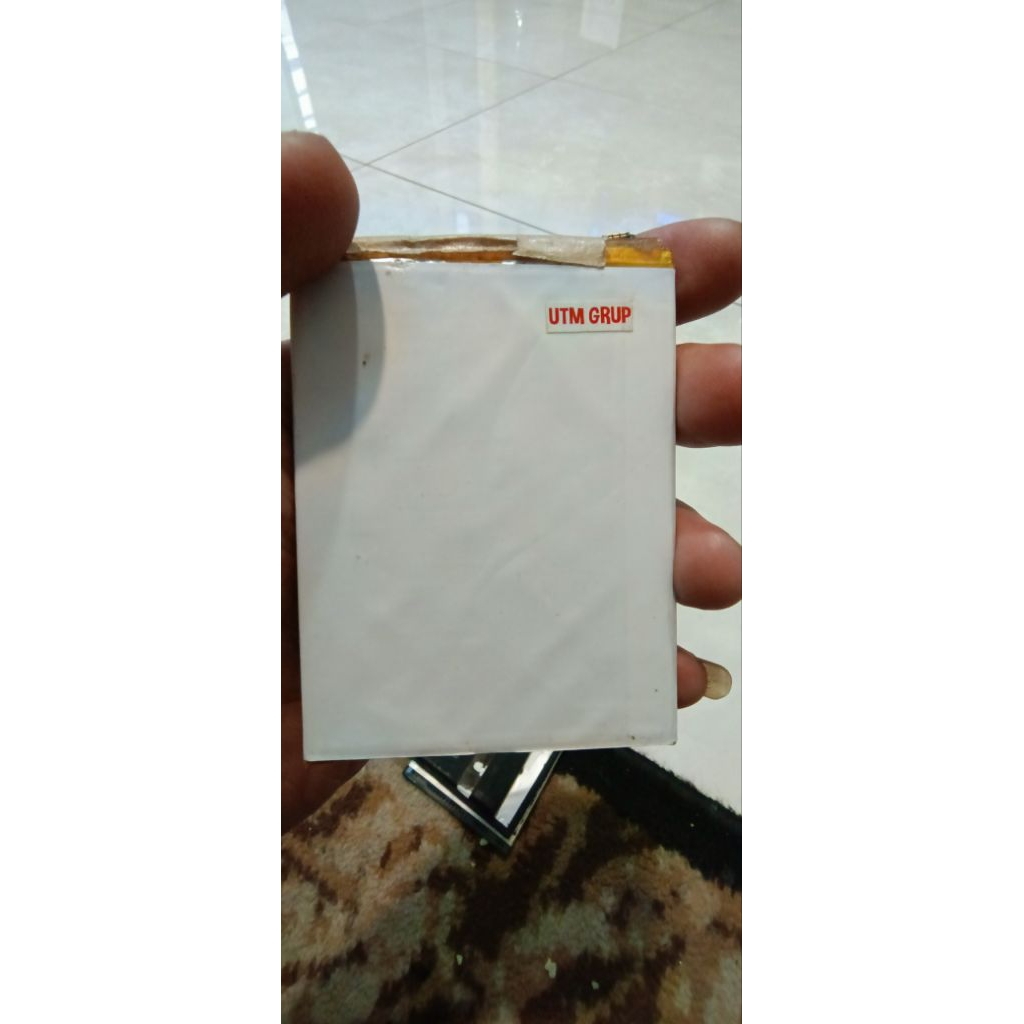 Baterai Oppo F1s