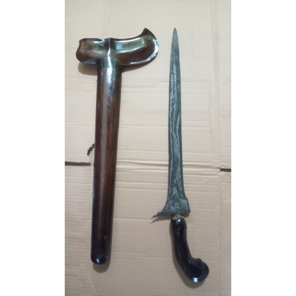 KERIS JALAK NGORE