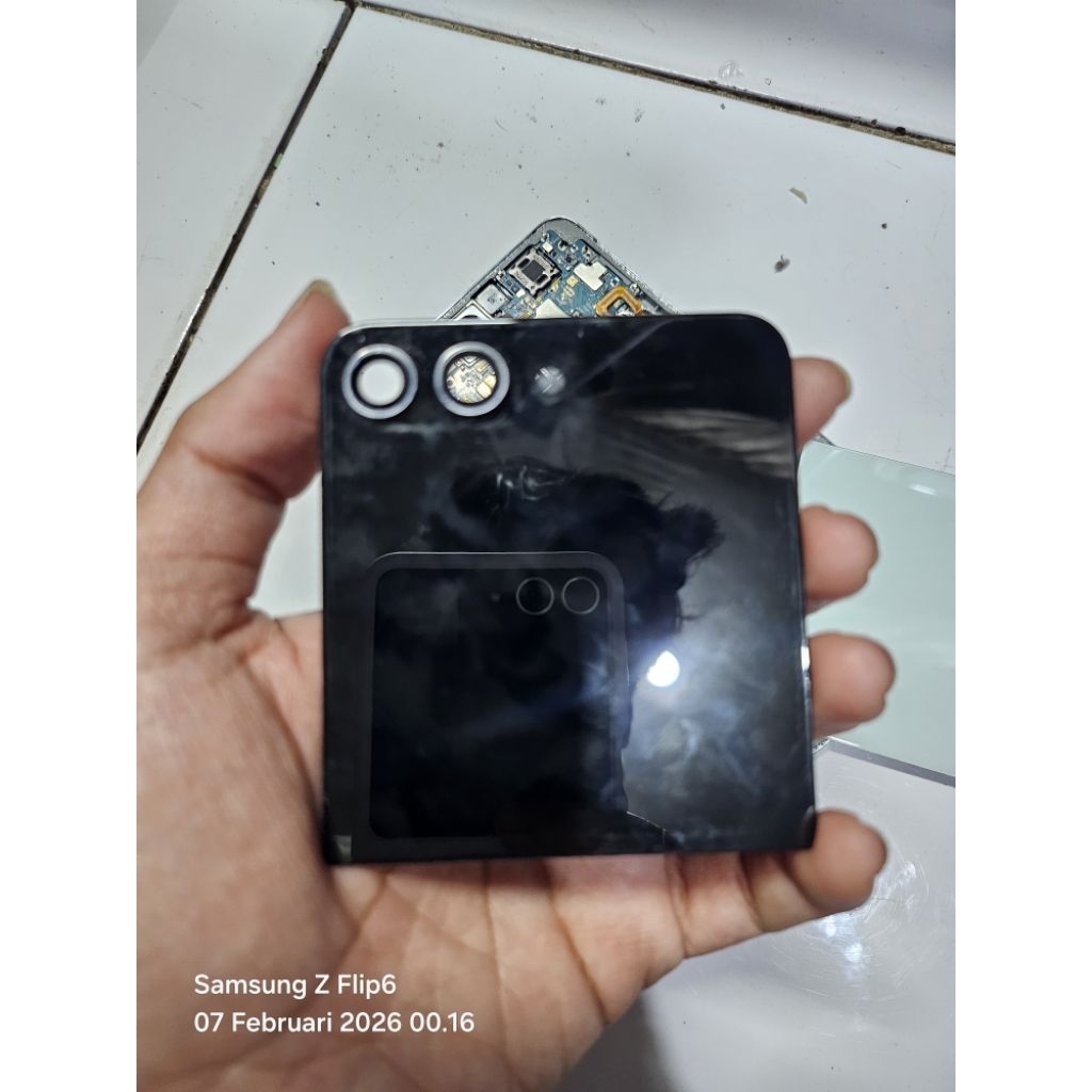 LCD depan Samsung Z Flip 5