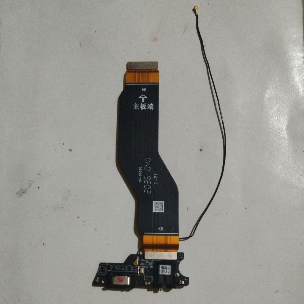Papan Charger & Flexible Realme 7 original copotan