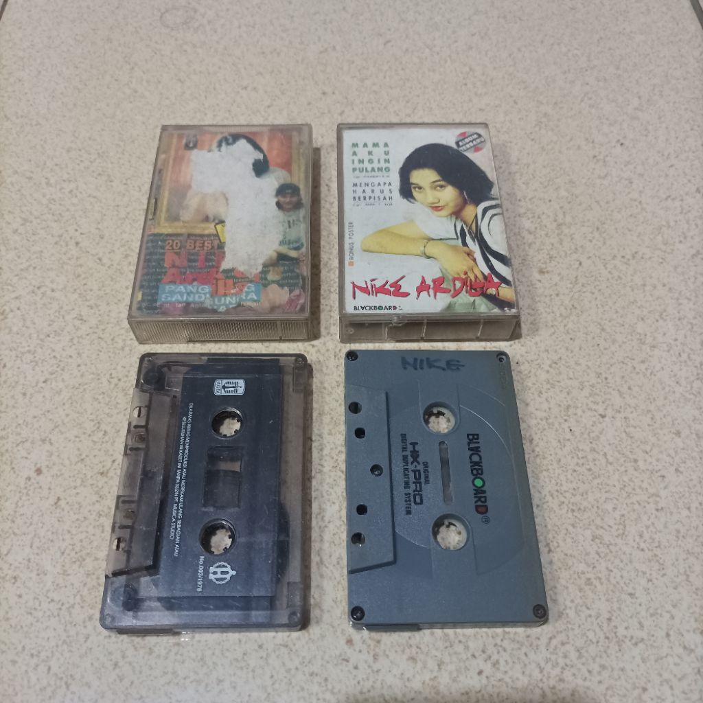Paket Original Kaset Pita Tape Nike Ardilla Album Best Dan Mama Aku Ingin Pulang