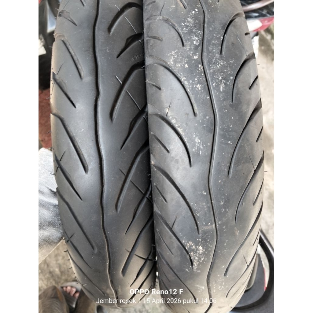 sepasang ban metik beat vario bekas