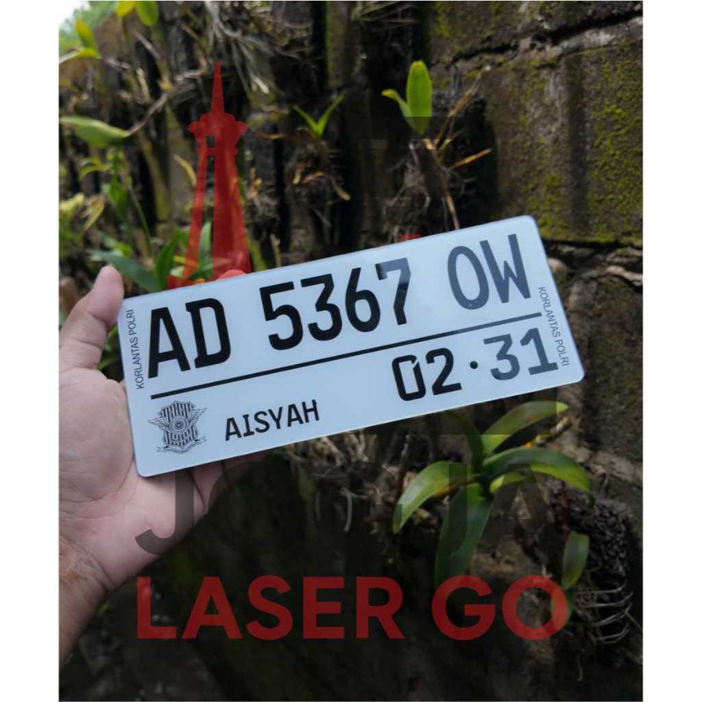 Plat Nomor Motor Akrilik Custom Baut Tanam