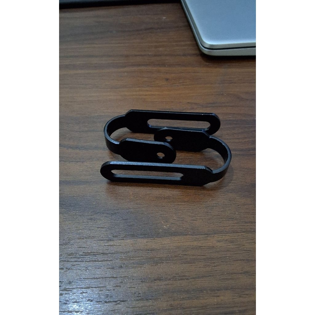 hook gorden gg minimalis hitam