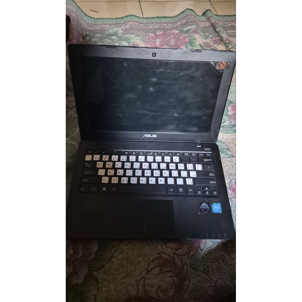 notebook Asus X200M N2840