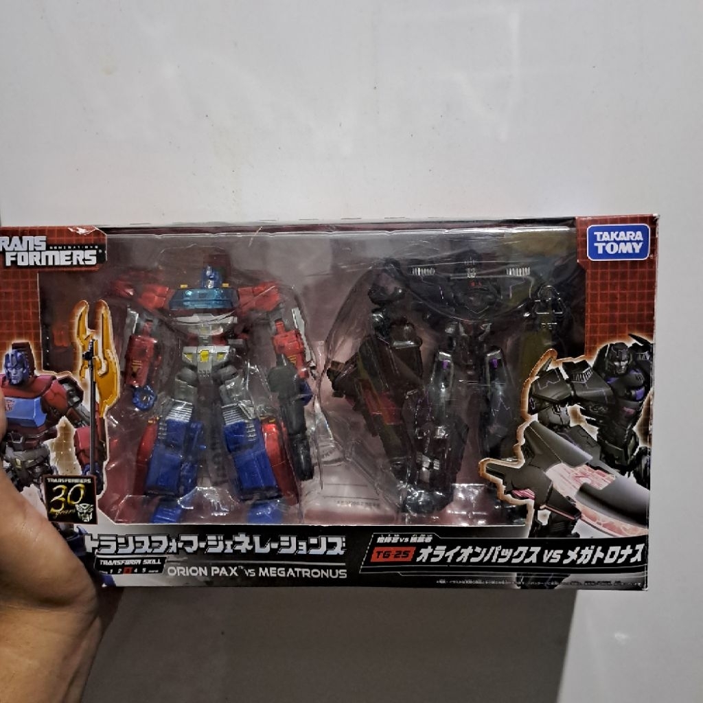 Transformers Generation Select Orion Pax vs Megatronus
