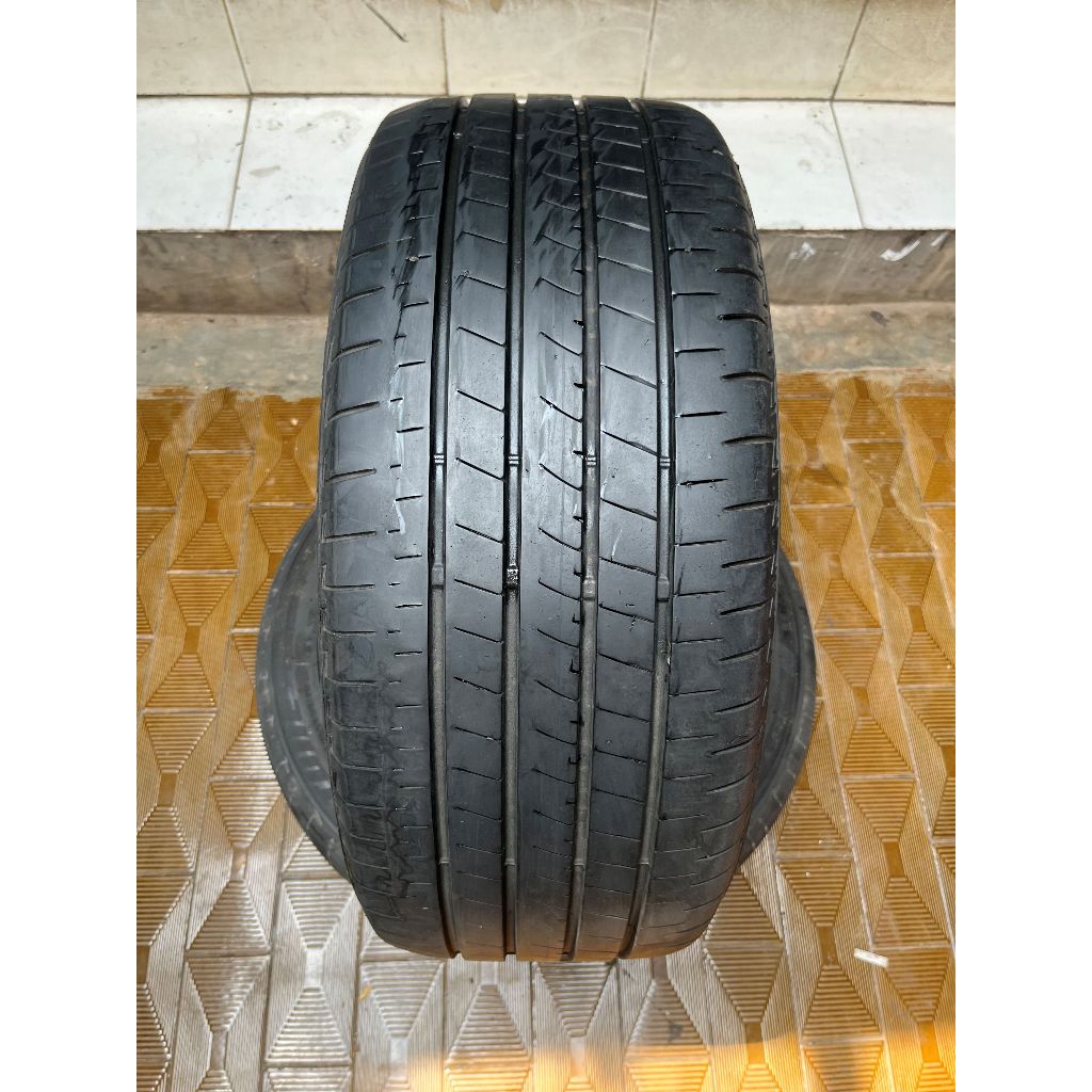 Ban Bridgestone Turanza T005A 235 45 r18 1Pcs