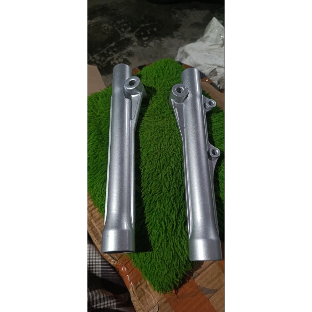 bottom shock  depan satuset honda supra x