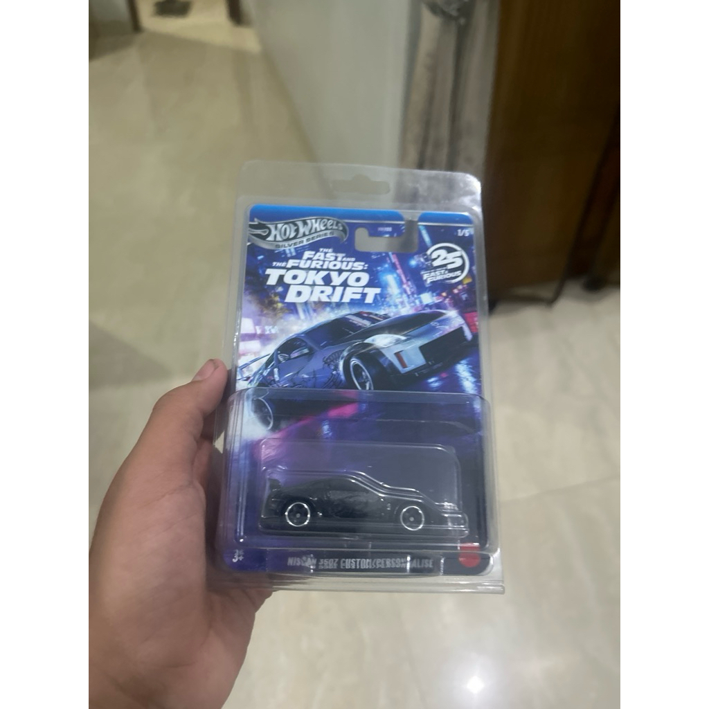 hot wheels NISSAN 350Z CUSTOM/PERSONNALISE