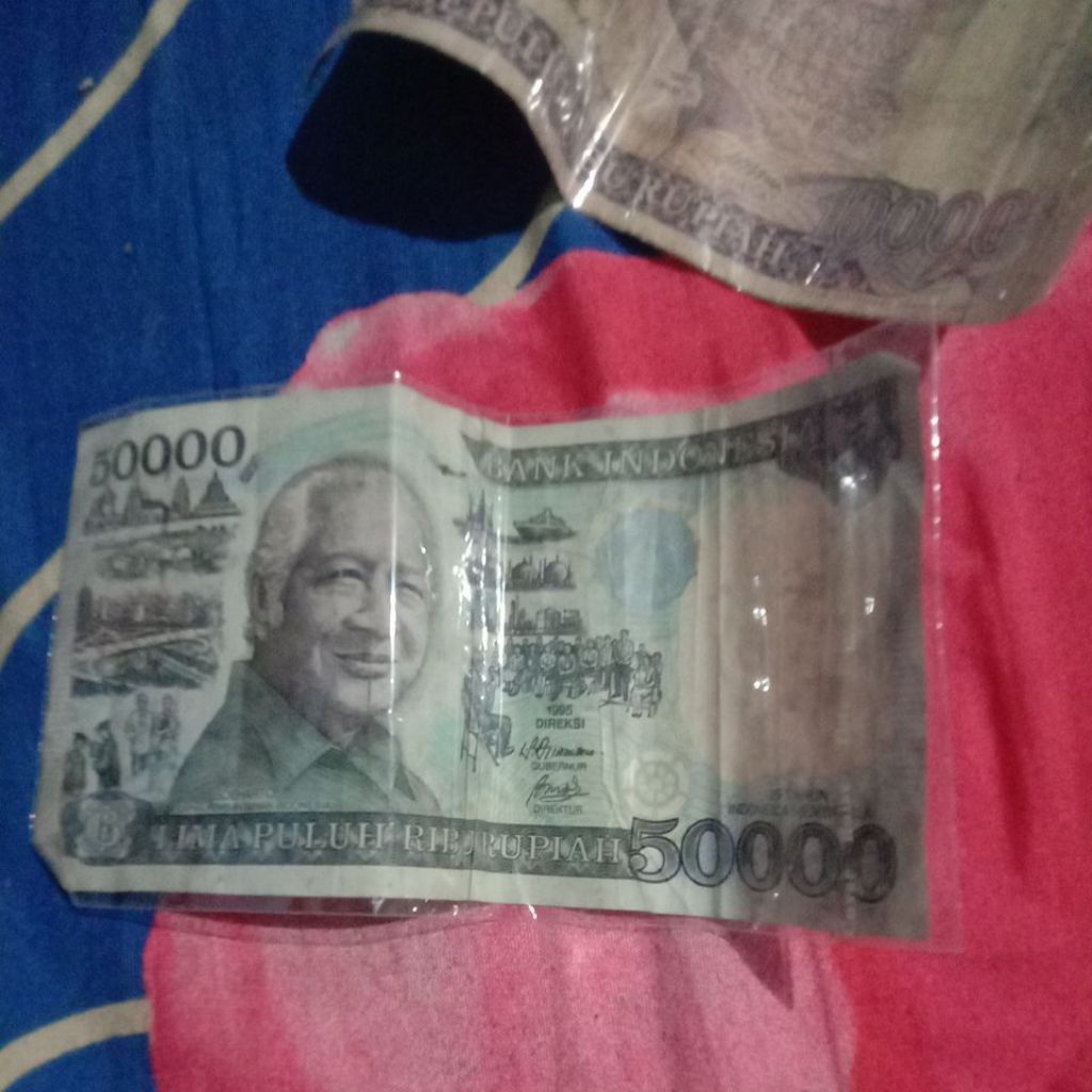 uang lama 50.000 gambar soeharto