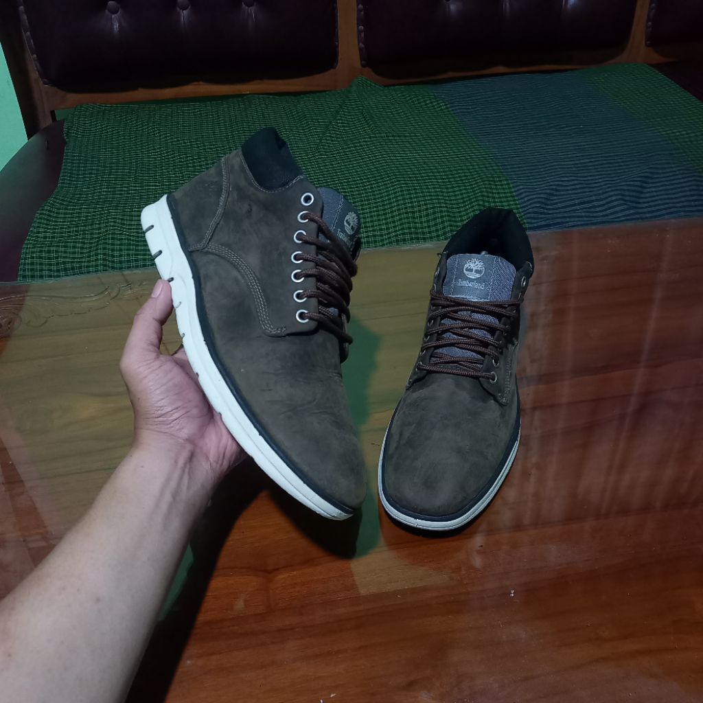 TIMBERLAND BRADSTREET SEPATU BOOTS SECOND BRANDED