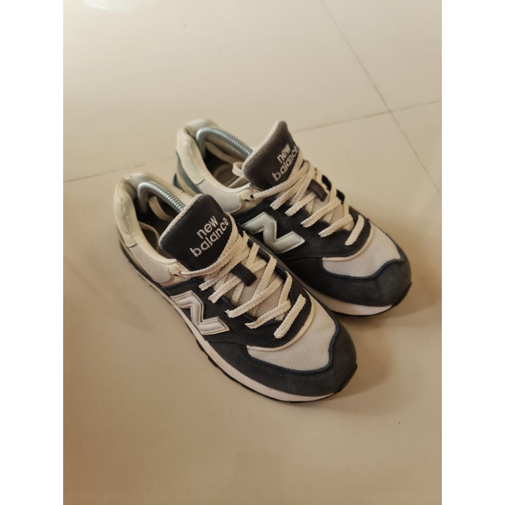 125. Sepatu Running Pria New Balance
Mantan / Bekas / Second

Size : 41.5
insole : 26

Minus:
Ada Sa
