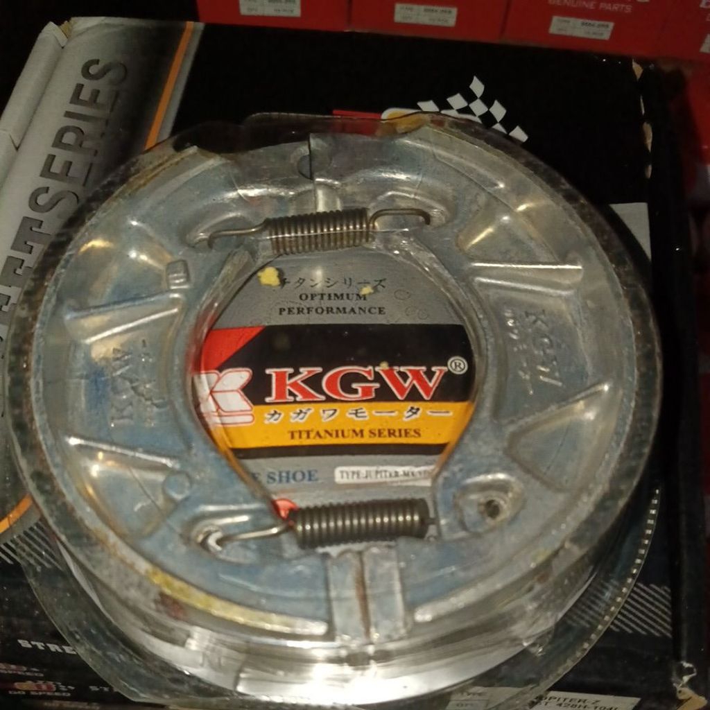 kampas rem belakang KGW