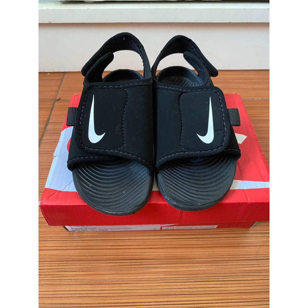 Nike Sunray 5