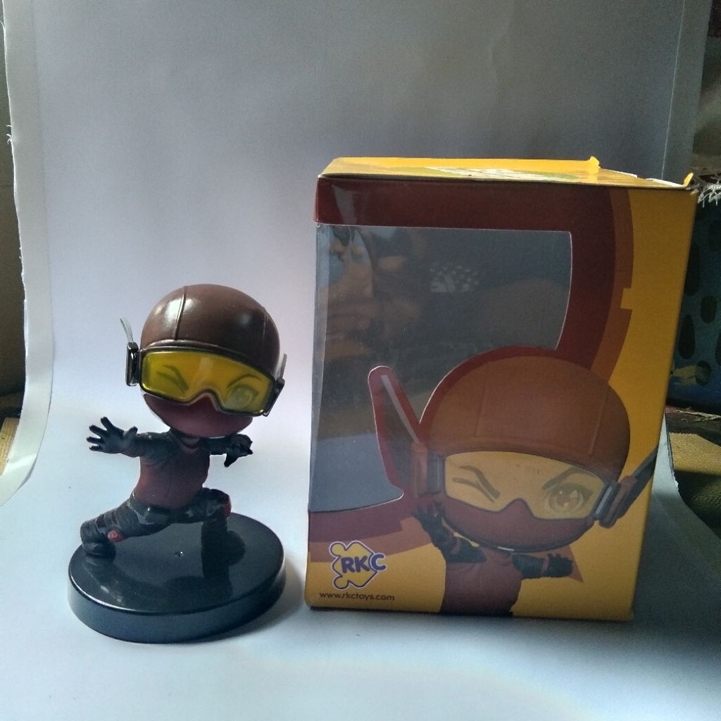action figure Gundala Merek zigo