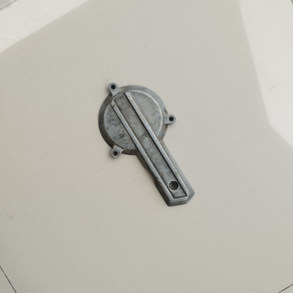 Bak magnet Cover magnet kiri Yamaha RX 100 ORIGINAL