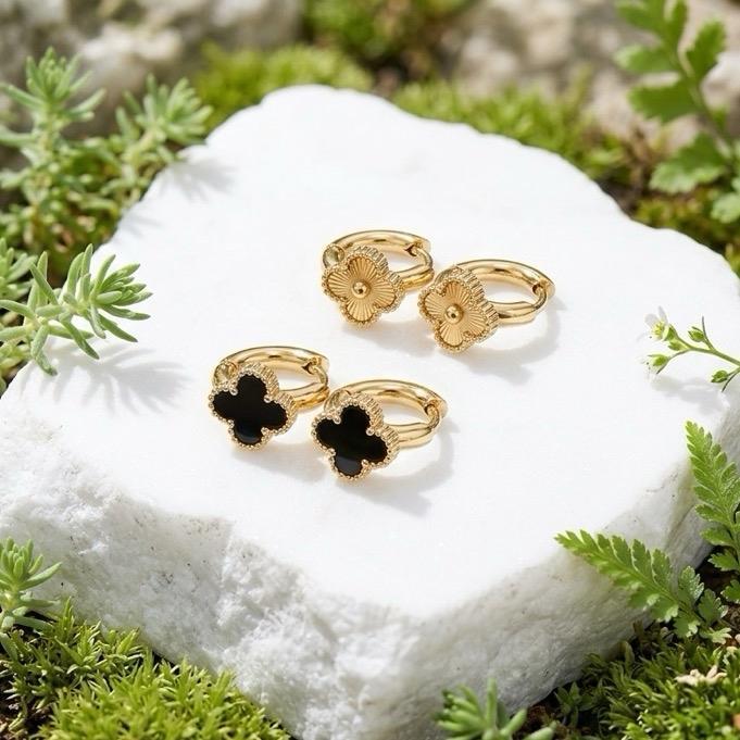 ANTING CAPIT TITANIUM CLOVER