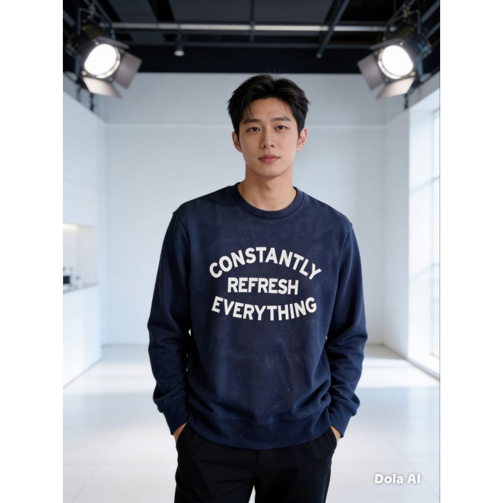 Sweatshirt crewneck by Design United