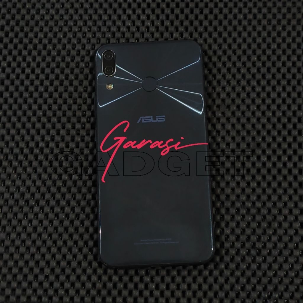 Asus Zenfone 5 4/64 GB Ex Garansi Resmi Indonesia Second Original (Baca Deskripsi)